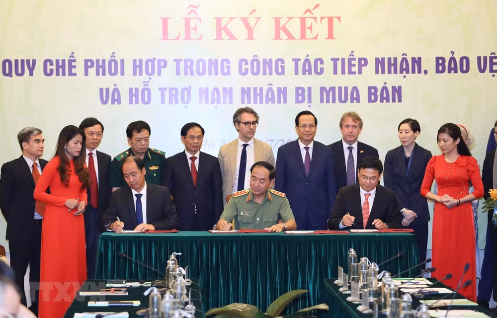 Phòng, chống mua bán người: Lấy bảo vệ, hỗ trợ nạn nhân làm trung tâm ảnh 2