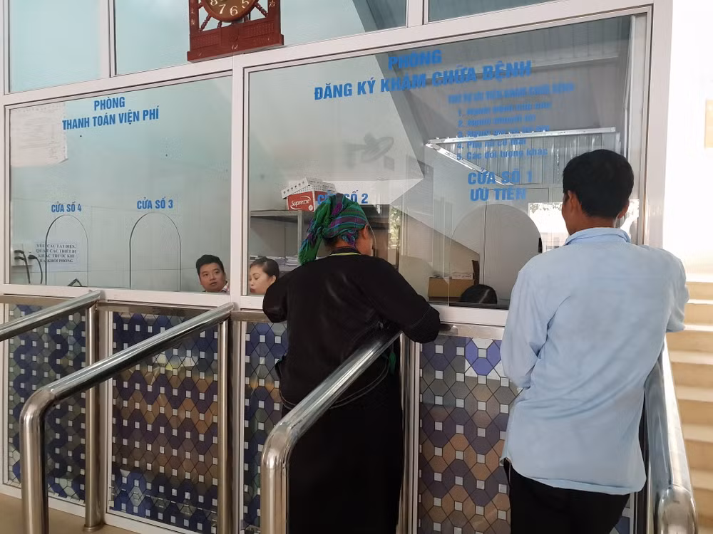 Y tế cơ sở: Ký xong quyết định, bác sỹ 'lặn tăm' ảnh 3
