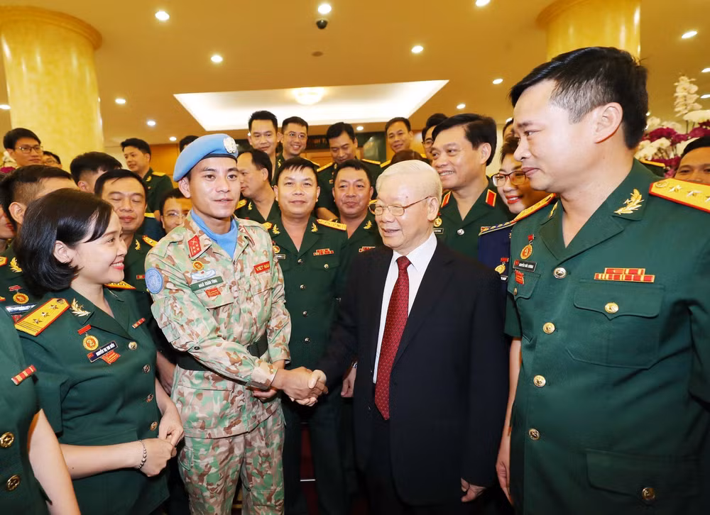 Tổng Bí thư và bước đột phá về đường lối quân sự, quốc phòng ảnh 3