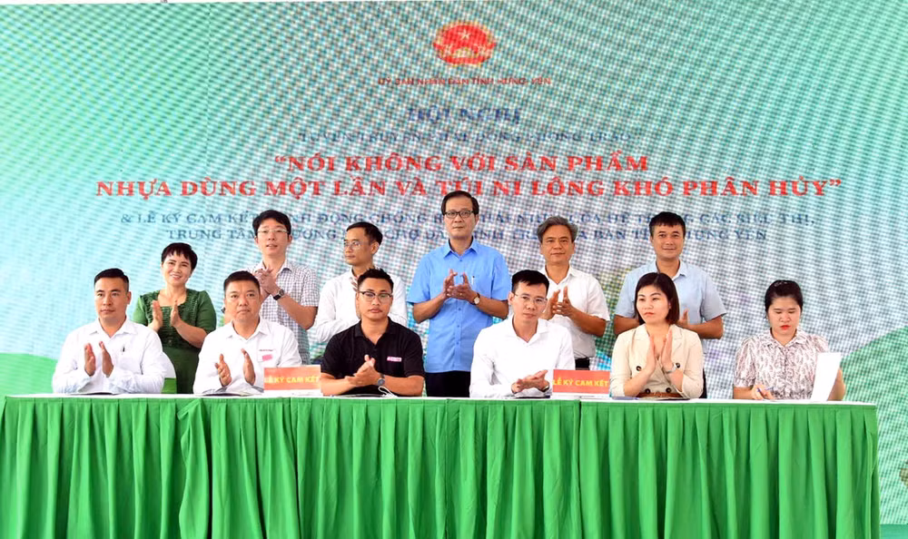 Hưng Yên phát động "Nói không với sản phẩm nhựa dùng một lần" ảnh 1