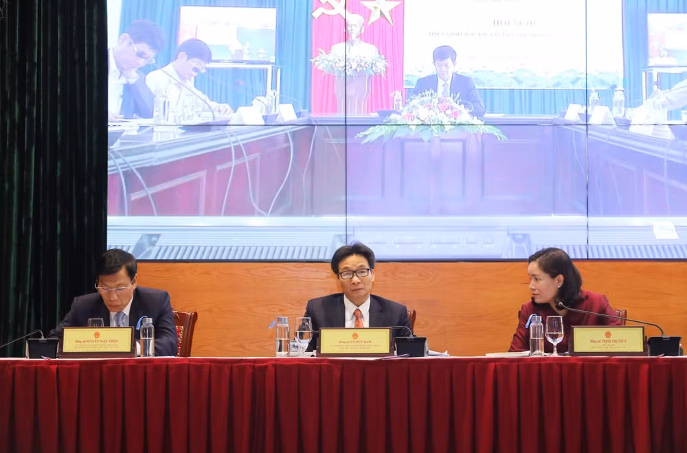Phó Thủ tướng Vũ Đức Đam: Phát triển con người Việt Nam toàn diện ảnh 1