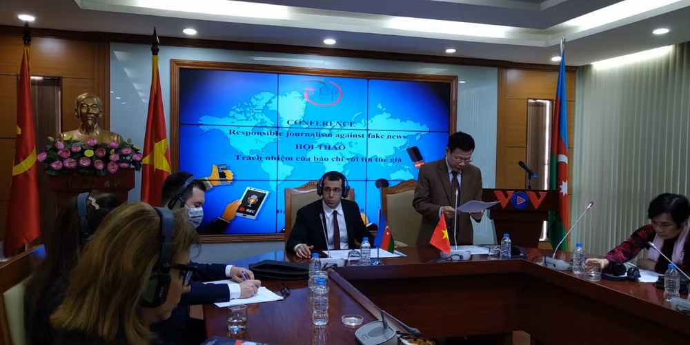 Azerbaijan muốn phối hợp với Việt Nam trong cuộc chiến chống tin giả ảnh 1