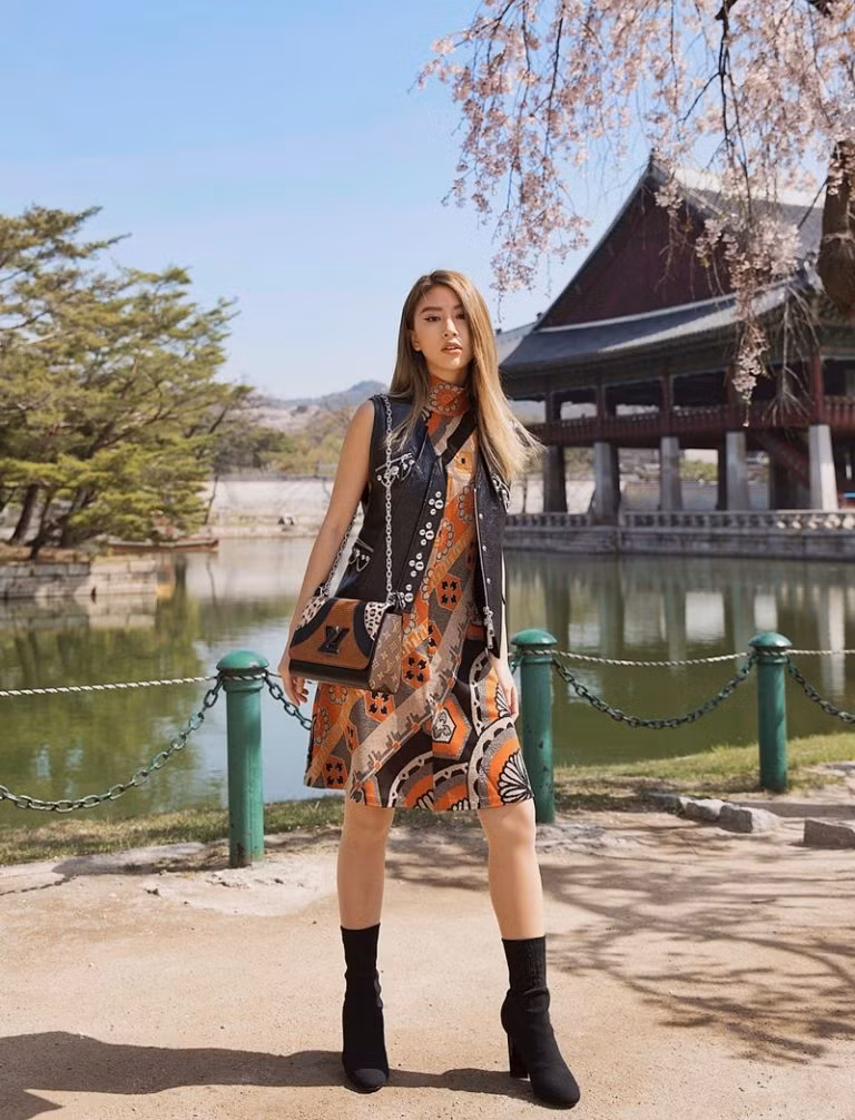 Thanh Hằng, Chi Pu và dàn sao Việt khoe vẻ ngọt ngào với váy áo rực rỡ ảnh 5
