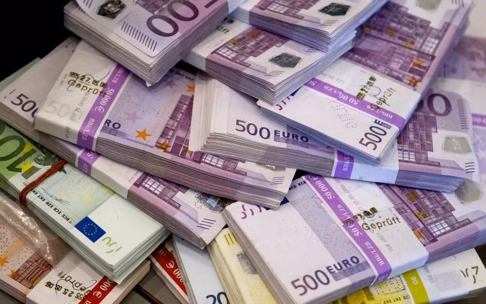 Trộm hơn 6 triệu euro tiền mặt tại một văn phòng thuế ở Đức ảnh 1