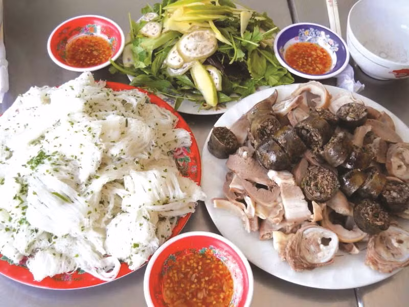 Ẩm thực đặc sắc, hấp dẫn: Hướng đi mới cho du lịch Bình Thuận ảnh 2