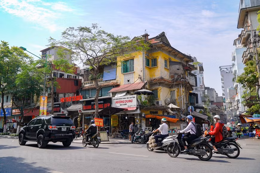 Hà Nội đẩy mạnh việc sắp xếp, xử lý nhà đất do thành phố quản lý ảnh 1