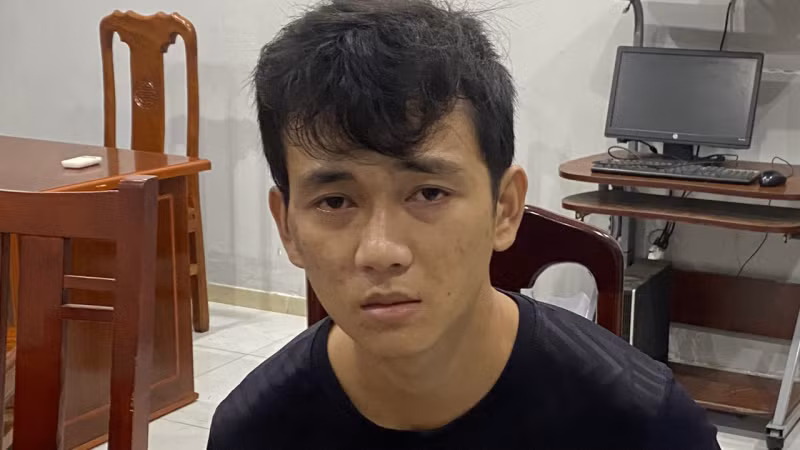 Đồng Nai: Vờ hỏi mua trang sức, đối tượng cướp vàng rồi bỏ chạy ảnh 1