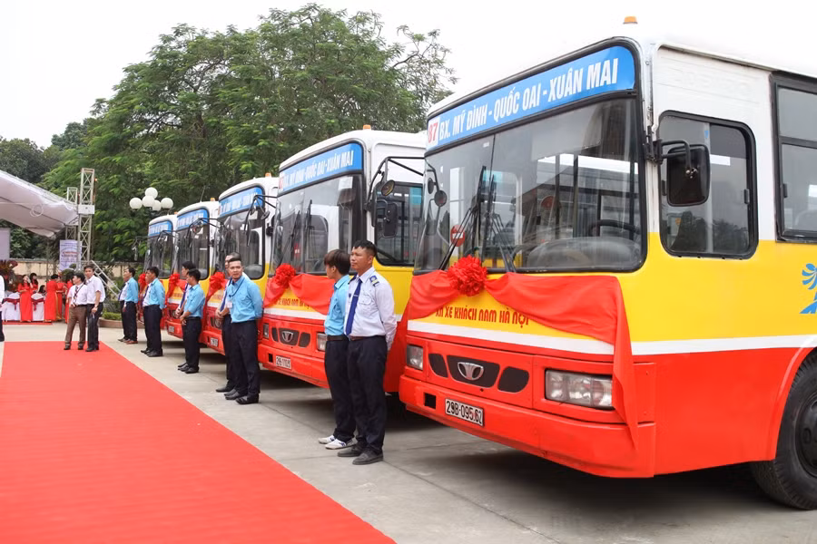 Thêm 2 tuyến mới, xe buýt Hà Nội "phủ sóng" tới ngoại thành ảnh 2
