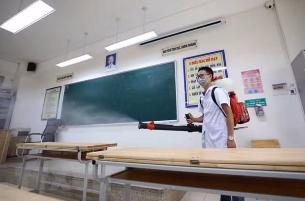 Hưng Yên: Hơn 1.700 thí sinh thi tốt nghiệp THPT trong đợt 2 ảnh 1