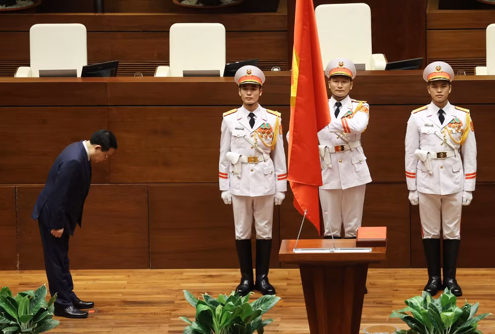 Chủ tịch Quốc hội khóa XV Vương Đình Huệ tuyên thệ nhậm chức ảnh 2