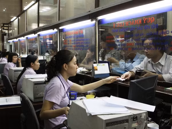 Vé tàu Tết 2014 chỉ căng thẳng ở các tuyến ngắn ảnh 1