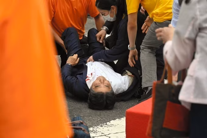 Nhật Bản: Cựu Thủ tướng Abe Shinzo đang trong “tình trạng nguy kịch” ảnh 1