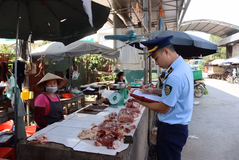 Bộ Công Thương yêu cầu tổng kiểm tra việc chấp hành pháp luật về giá ảnh 1