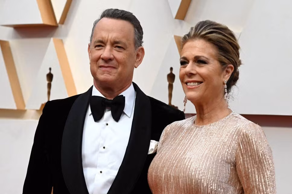 Tom Hanks và vợ Rita Wilson nhập viện vì nhiễm COVID-19 ảnh 1
