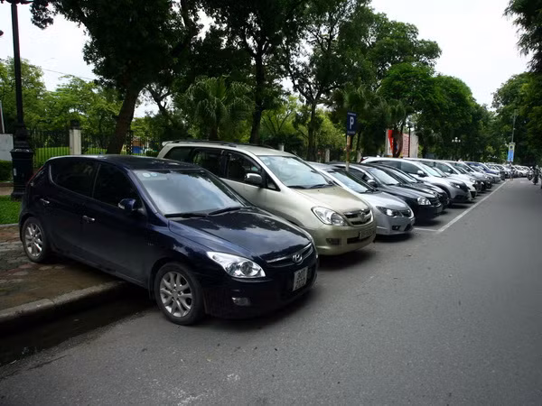 Hà Nội sẽ tăng giá trông giữ ôtô, xe máy từ đầu năm 2018 ảnh 1