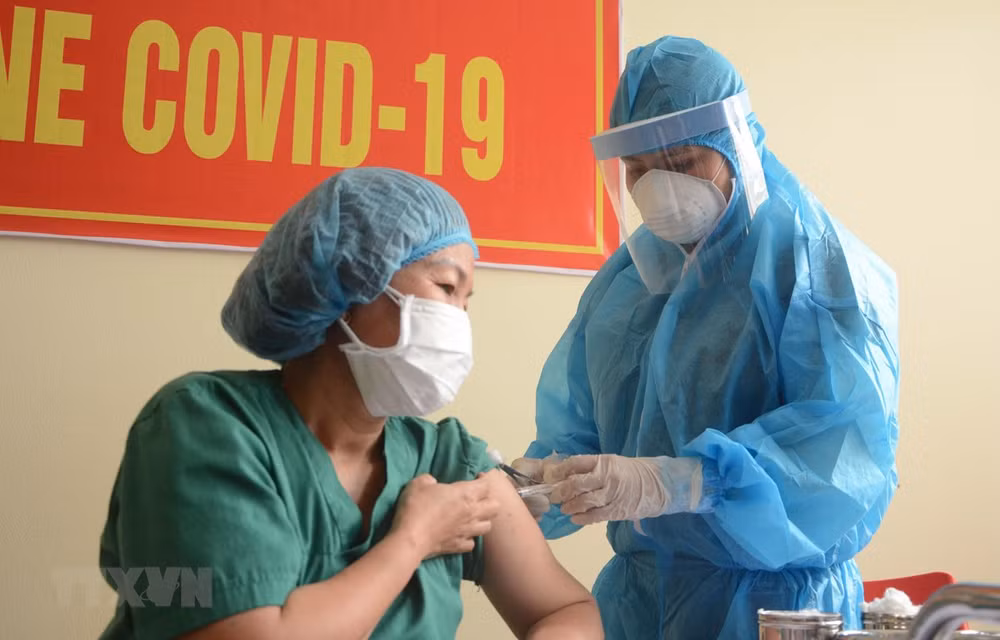 Đà Nẵng dự kiến tiêm vaccine ngừa COVID-19 cho hơn 46.000 người ảnh 1