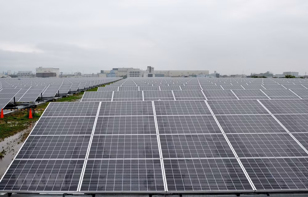 Các nước ASEAN sẽ lắp đặt thêm các nhà máy năng lượng Mặt Trời nổi ảnh 1