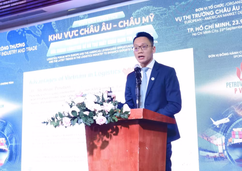 ttxvn_dien_dan_logistics_khu_vuc_chau_au_–_chau_my_1309-2.jpg