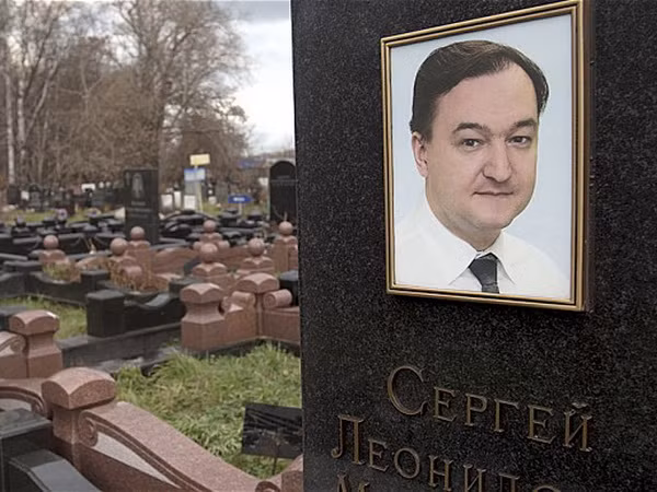 Nga trả đũa các biện pháp trừng phạt của Mỹ trong vụ Magnitsky ảnh 1