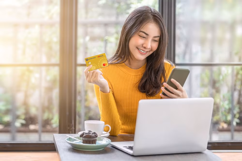 Cách hoàn tiền nhiều nhất khi dùng thẻ HDBank Petrolimex 4 trong 1 ảnh 1
