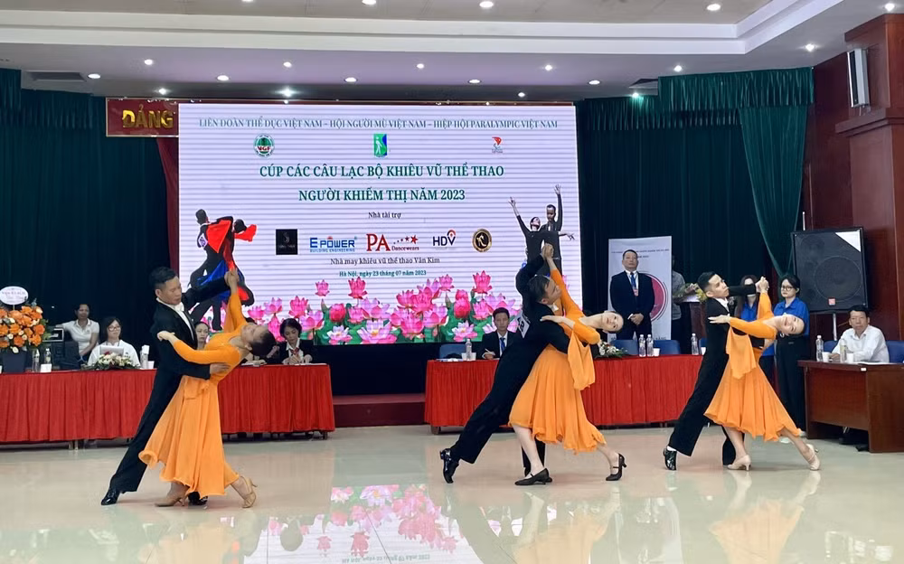 Bạn trẻ khiếm thị Lương Tuấn Cường và ước mơ làm cánh diều ngược gió ảnh 1