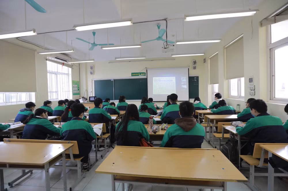 Hà Nội bỏ môn thi thứ tư vào lớp 10: 'Như trút được gánh nặng' ảnh 2