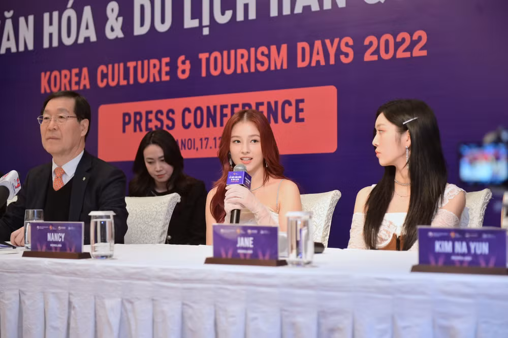 Dàn sao 'đổ bộ' Lễ hội Văn hóa và Du lịch Hàn Quốc-Việt Nam 2022 ảnh 2
