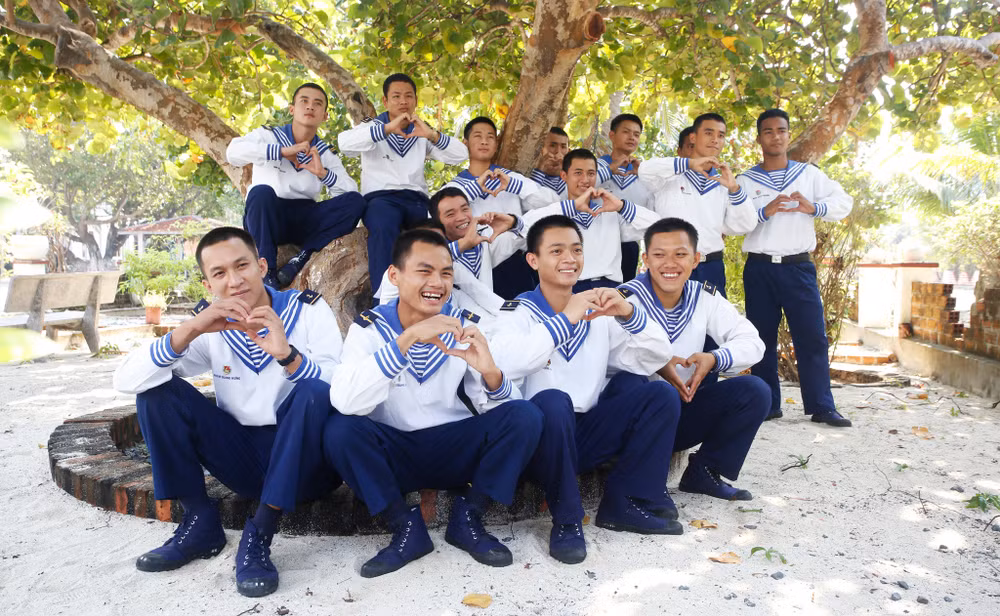 Triển lãm trực tuyến 'Trường Sa xanh': Vươn mầm từ những hy sinh ảnh 5
