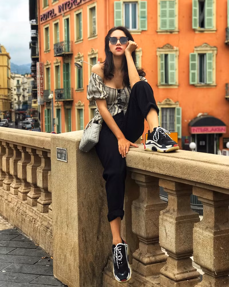 Mãn nhãn với loạt street style đẹp ngất ngây của dàn mỹ nhân Việt ảnh 3