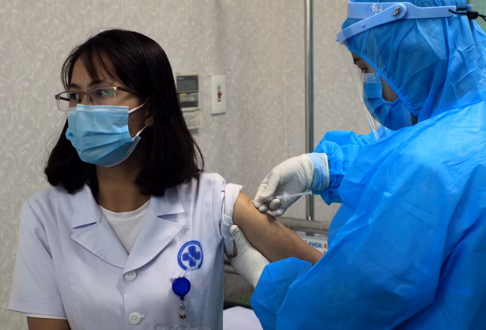 tiem vaccine Covid.jpg