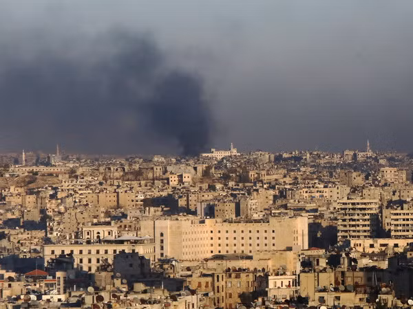 Nga lên tiếng về việc Mỹ nới lỏng cấm vận vũ khí phe nổi dậy Syria ảnh 1
