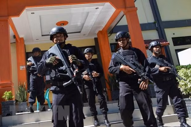 Indonesia: Đụng độ giữa cảnh sát và người biểu tình về kết quả bầu cử ảnh 1
