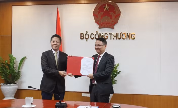Ông Lê Triệu Dũng giữ chức Cục trưởng Cục Phòng vệ thương mại ảnh 1