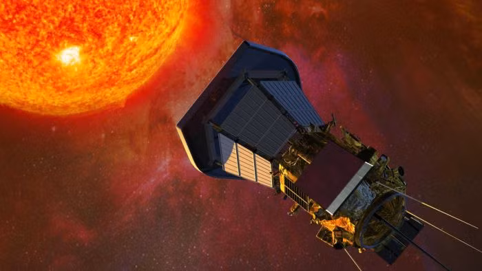 NASA đưa tàu vũ trụ bay thẳng vào vầng hào quang của Mặt Trời ảnh 1