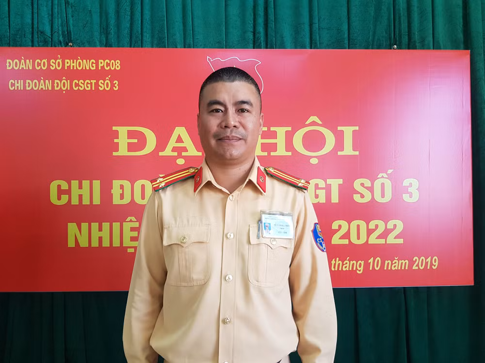 Phó Thủ tướng biểu dương Cảnh sát giao thông cứu người bị nạn ảnh 1