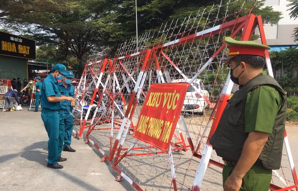Sáng 30 Tết, Việt Nam có tổng cộng 1.215 ca mắc COVID-19 ảnh 1