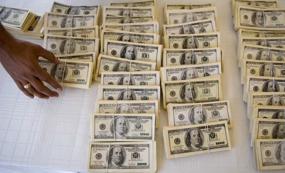 Hai tháng đầu năm, kiều hối về Philippines đạt hơn 4 tỷ USD ảnh 1