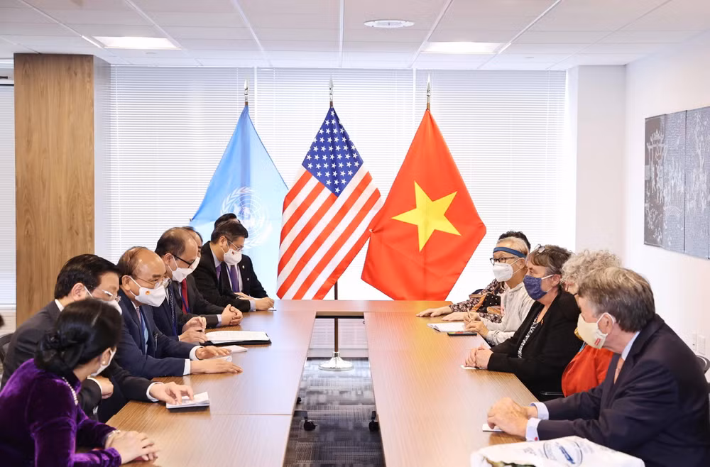 Chủ tịch nước Nguyễn Xuân Phúc tiếp đại diện bạn bè Hoa Kỳ ảnh 1
