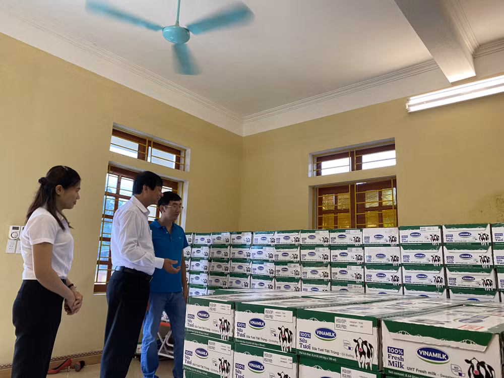 Quỹ sữa Vươn cao Việt Nam và Vinamilk đến với trẻ em vùng cao Yên Bái ảnh 5