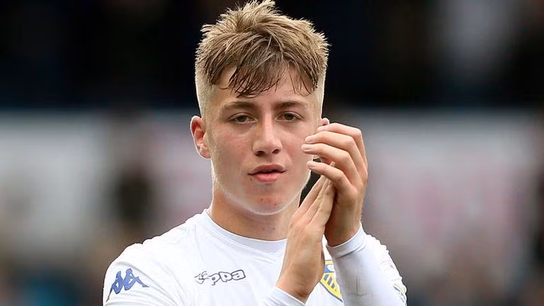 Cầu thủ trẻ của Leeds United đến Tottenham Hotspur... trong vài phút ảnh 1