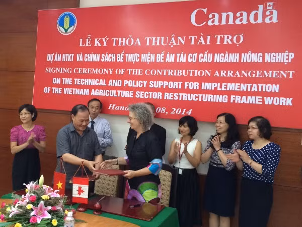 Canada tài trợ 500 nghìn CAD cho đề án tái cơ cấu nông nghiệp ảnh 1