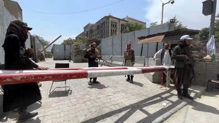 Afghanistan: Taliban chỉ định quyền Thống đốc Ngân hàng trung ương ảnh 1