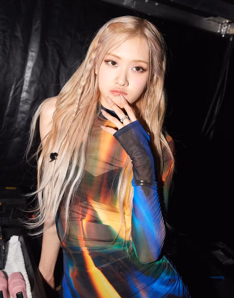 6 kiểu trang điểm để "bung lụa" hết mình cùng thần tượng BlackPink ảnh 10