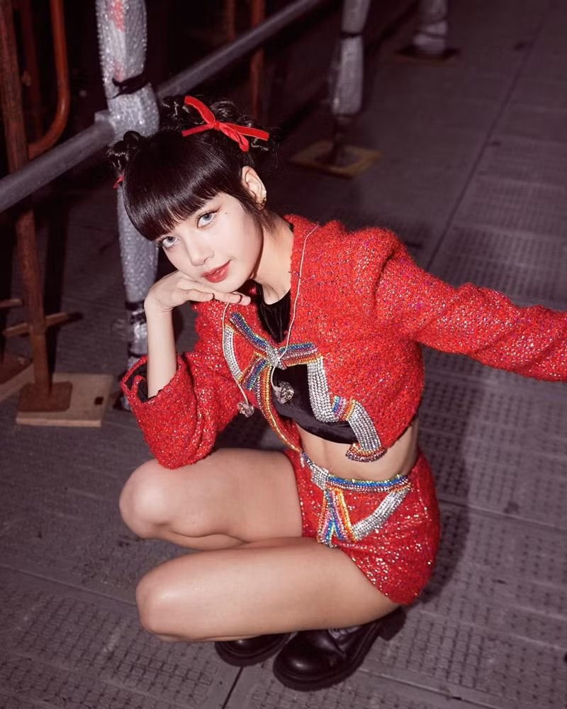6 kiểu trang điểm để "bung lụa" hết mình cùng thần tượng BlackPink ảnh 18
