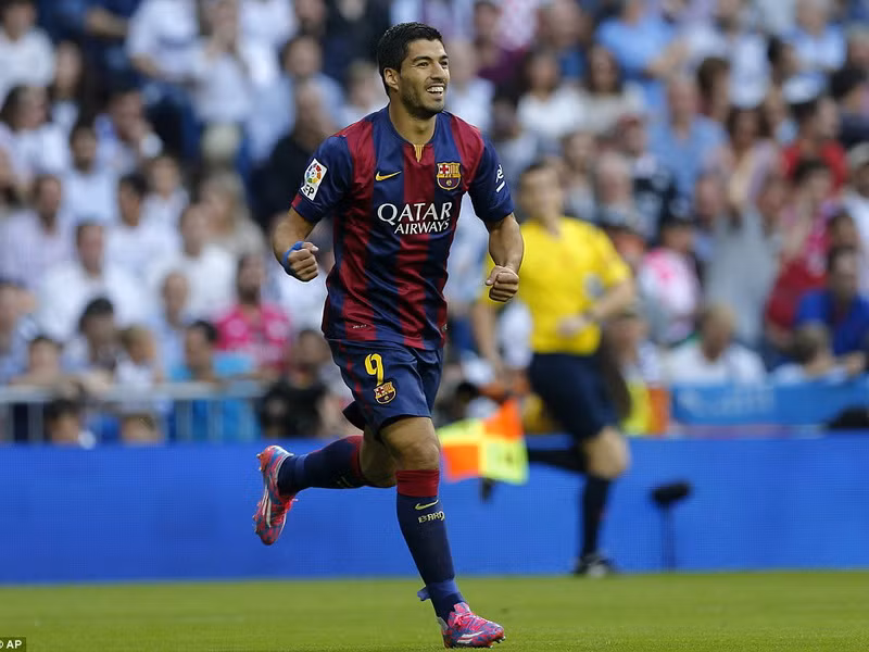 Luis Suarez kiến tạo tuyệt đỉnh ở trận Siêu cúp xứ Catalunya ảnh 1