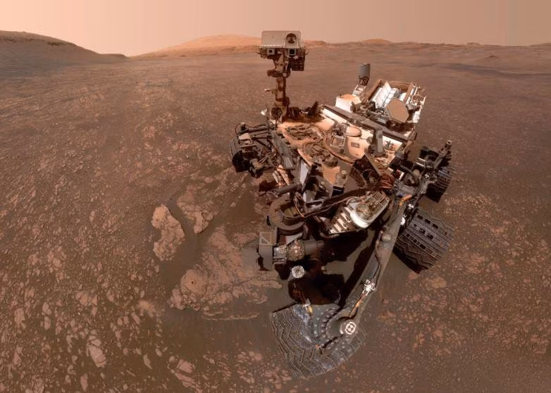 NASA phát hiện lượng lớn khoáng vật đất sét trên sao Hỏa ảnh 1