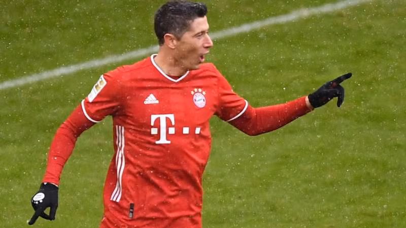 Robert Lewandowski lại thiết lập nên kỷ lục mới tại Bundesliga ảnh 1
