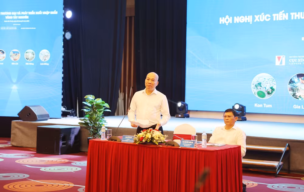 TTXVN_2604hoinghiTaynguyen2.jpg