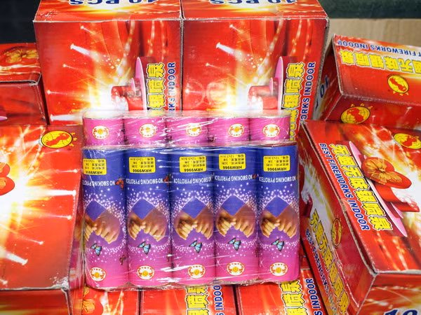 Quảng Ninh bắt giữ gần 3 tấn pháo có xuất xứ từ Trung Quốc ảnh 1