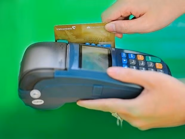 Đẩy mạnh các giải pháp phát triển thanh toán không dùng tiền mặt ảnh 1
